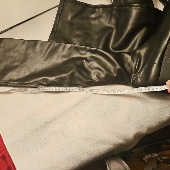 Zara Black Over the Knee Boots - Picture 4 of 5